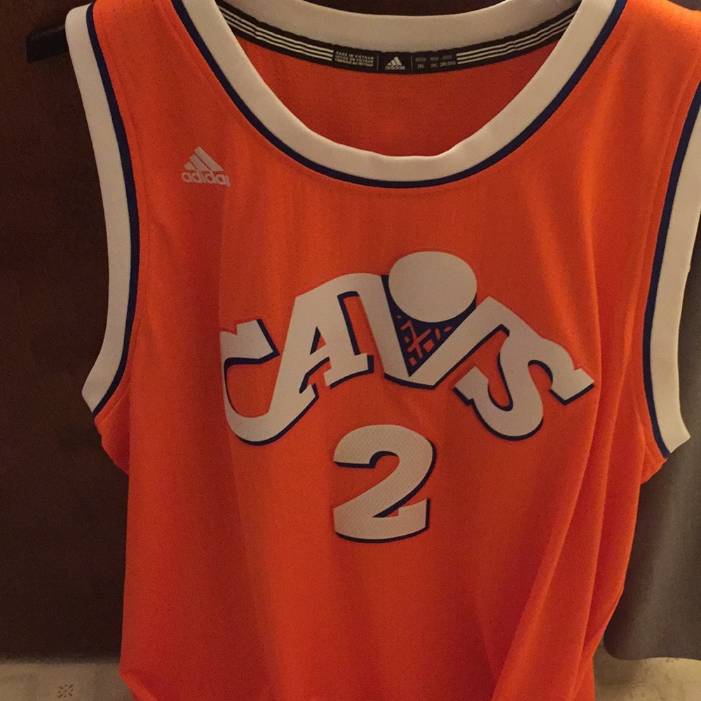 Kyrie Irving jersey new 2xl